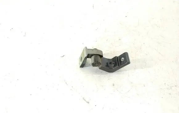 Audi A6 S6 C6 4F Rear door upper hinge ES922305