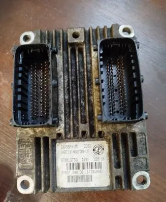 Opel Astra H Engine control unit/module 51784956