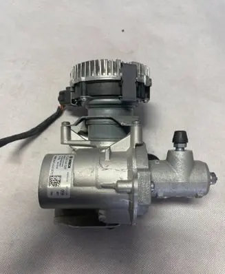 Audi Q7 4M Vacuum pump 20240123 0132018028 4M1614307C