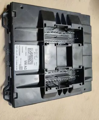Volkswagen Jetta VI Comfort/convenience module 5C0937087J