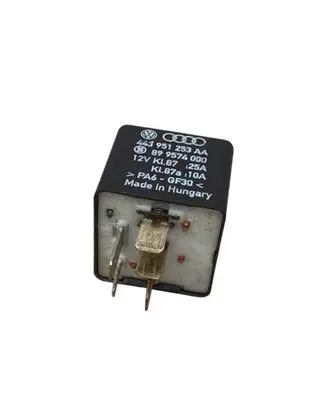 Volkswagen PASSAT B5 Other relay 443951253AA 899574000