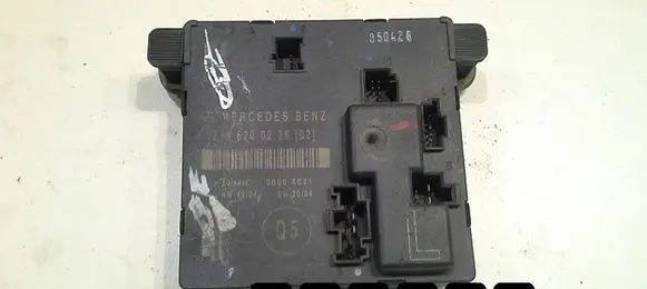 Mercedes-Benz CLS C219 Engine control unit/module 0226