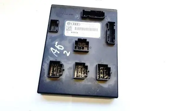 Audi A4 S4 B8 8K Comfort/convenience module 8K0907063DC