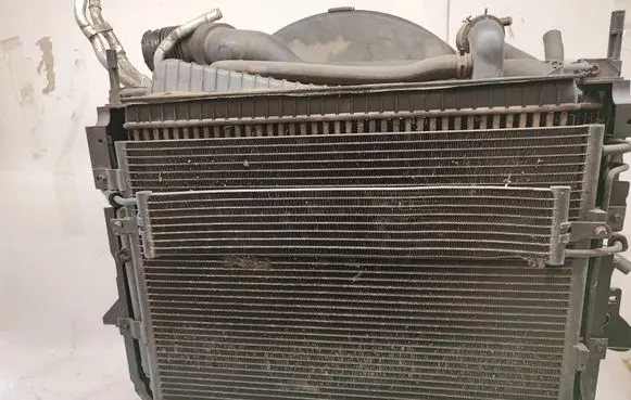 Land Rover Range Rover Sport L320 Radiator set AH329L440AB AH328005BA