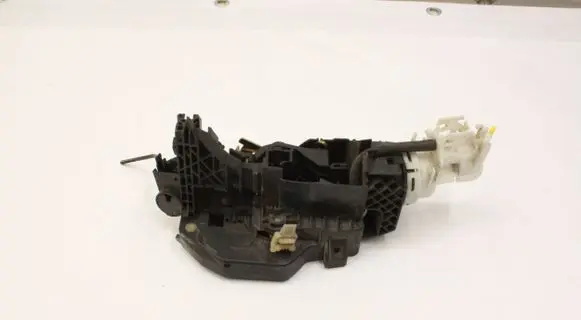 Mercedes-Benz S W220 Front door lock 2207206035