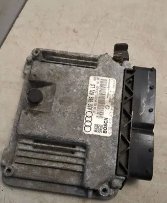Volkswagen Touran I Engine control unit/module 03G906021LG 03G906021AN 0281013276