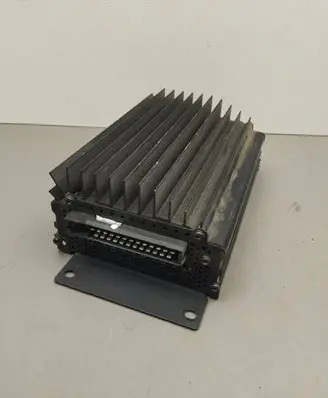 Audi A8 S8 D2 4D Sound amplifier 4D0035225 4M0035225 S003222
