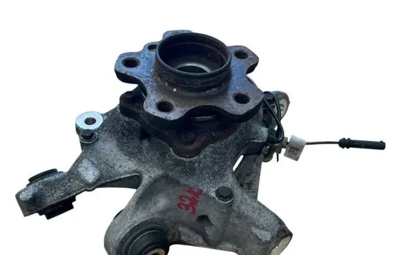 BMW 5 G30 G31 Front wheel hub spindle knuckle 621354