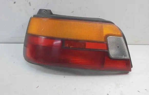 Toyota Starlet (P80) IV Rear/tail lights 3313001L