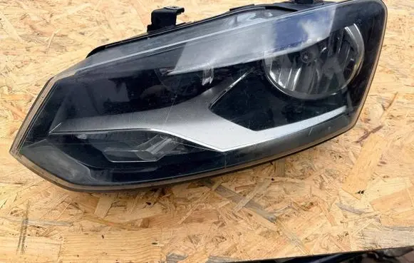 Volkswagen Polo V 6R Headlight/headlamp 6R2941007E