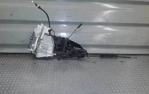 Mercedes-Benz B W245 Rear door lock 1697302235