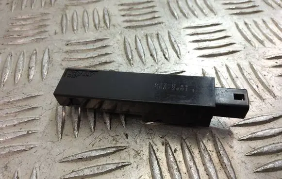 Lexus LS 460 - 600H Sensor 627-0 ** S688-2481