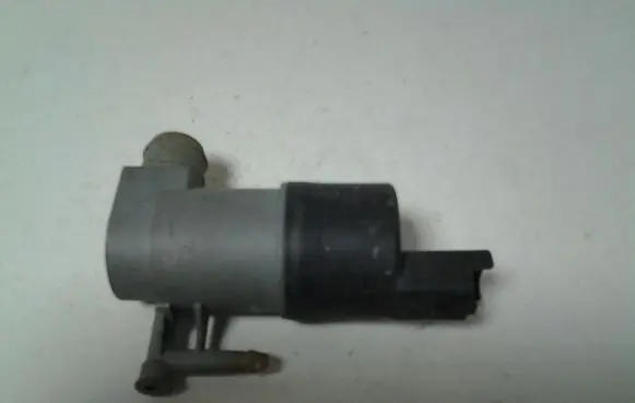 Audi A3 S3 8P Windscreen/windshield washer pump 9641553880