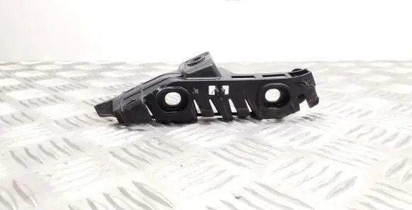 Volkswagen PASSAT B8 Front bumper mounting bracket 3G0807049