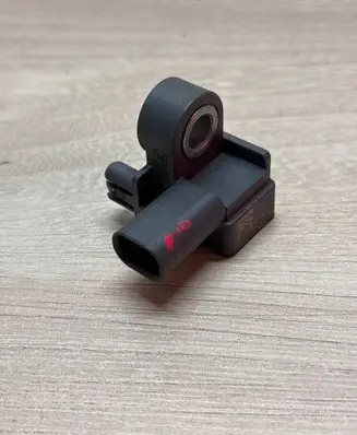 Hyundai Santa Fe Airbag deployment crash/impact sensor 95920l1000