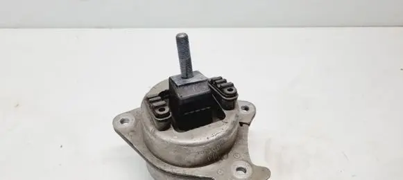 Alfa Romeo Giulia Engine mount bracket 50543846