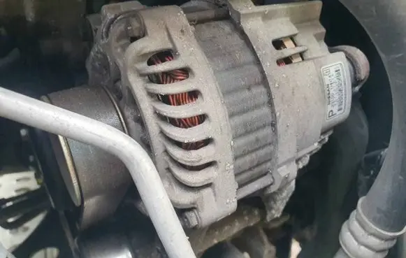 Nissan Micra Generator/alternator 231001HH1A