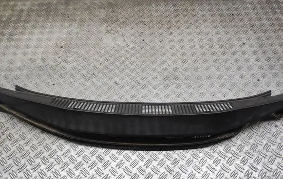 Honda Civic Wiper trim 