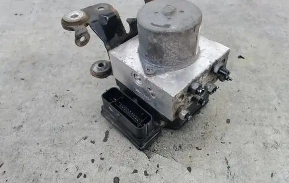 Ford S-MAX ABS Pump AG912C405AA