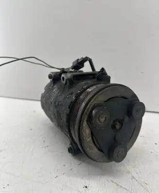 Ford C-MAX I Air conditioning (A/C) compressor (pump)