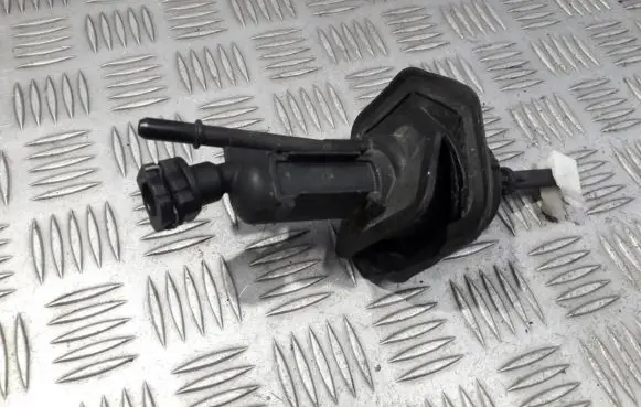 Ford Focus Clutch master cylinder 3M517A543BD 3M51-7A543-BD