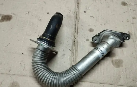 Jeep Renegade EGR valve line/pipe/hose 55253951