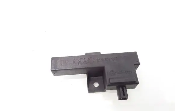 Audi A8 S8 D4 4H Keyless (KESSY) go control unit/module 8K0907247