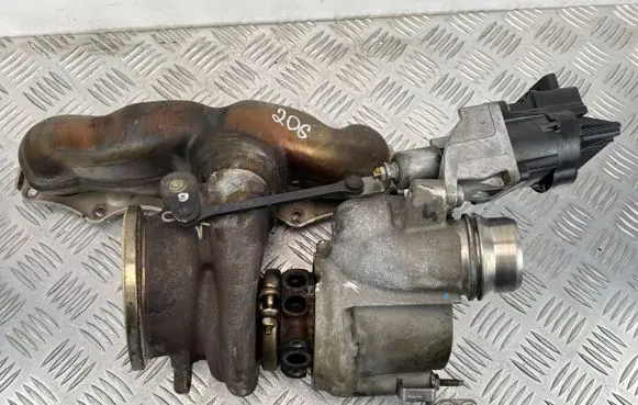 BMW 5 F10 F11 Turbo 7588938 7609210