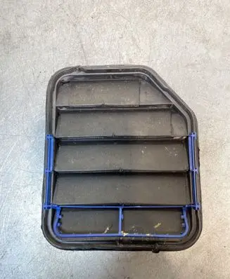 Ford Edge II Quarter panel pressure vent EM2BB280B63CB W409A