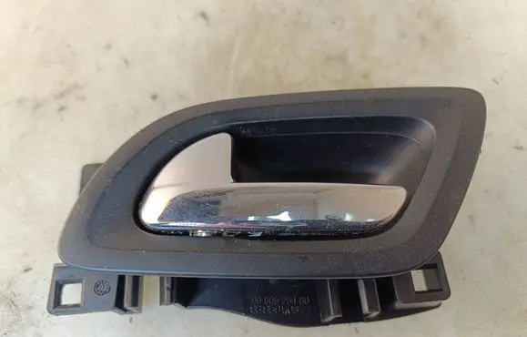 Peugeot 308 Front door interior handle 9660525480