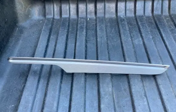 Other rear door trim element