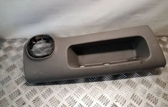 Renault Trafic III (X82) Panel trim 683116590R
