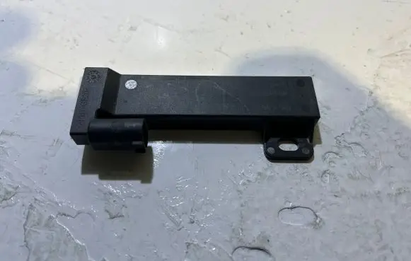 Dodge Challenger Keyless (KESSY) go control unit/module 68071978AA 644691