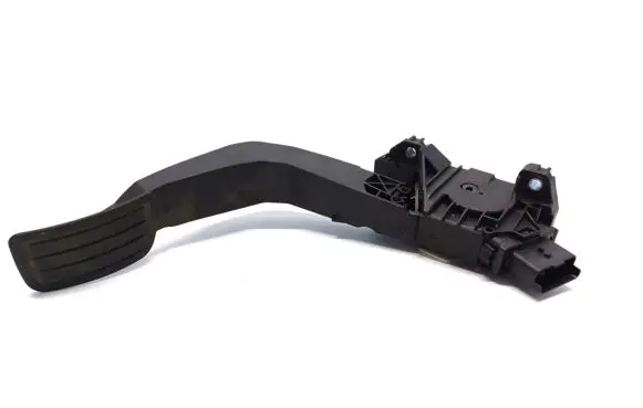 Peugeot 208 Accelerator throttle pedal 9827704480
