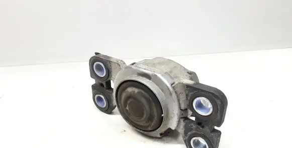 Volvo V70 Engine mount bracket 6G927M121RF