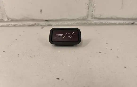 Mercedes-Benz ML W164 Tailgate/boot open switch button A2128210657