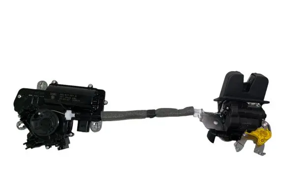 Audi A5 Tailgate/trunk/boot lock/catch/latch 4M0827506D 3V5827887B