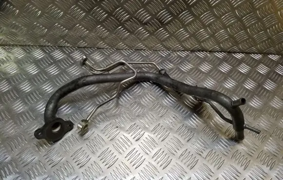 Nissan Navara D40 Engine coolant pipe/hose