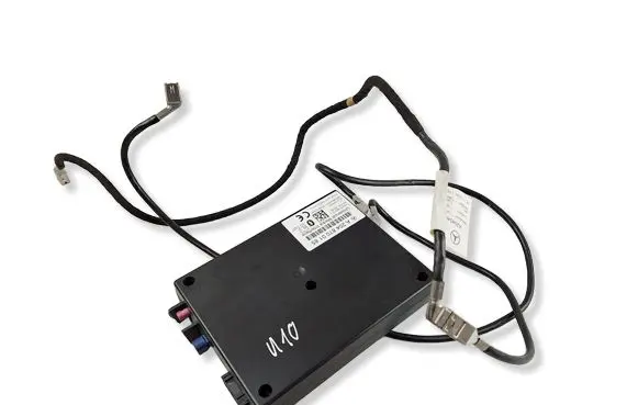 Mercedes-Benz C W204 Bluetooth control unit module A2048700185