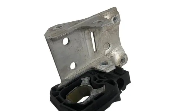 BMW 5 F10 F11 Radiator mount bracket 7186513 7211161 7207151