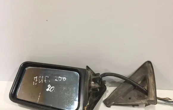 Audi 200 Front door electric wing mirror 0117103