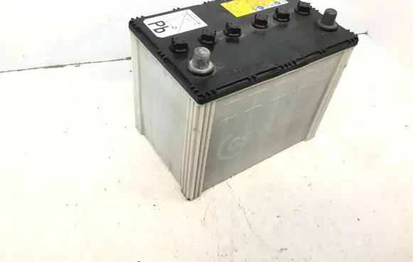 Toyota Land Cruiser (J150) Car battery 85D26R