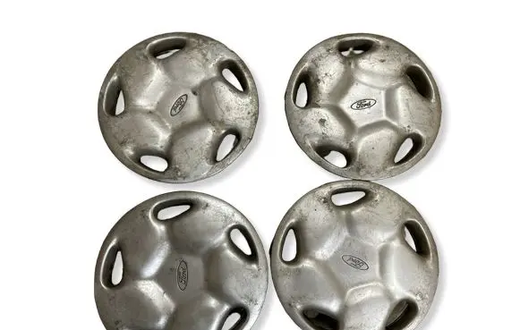 Ford Galaxy R15 wheel hub/cap/trim 165004 7M0601147H 95VW1130DB