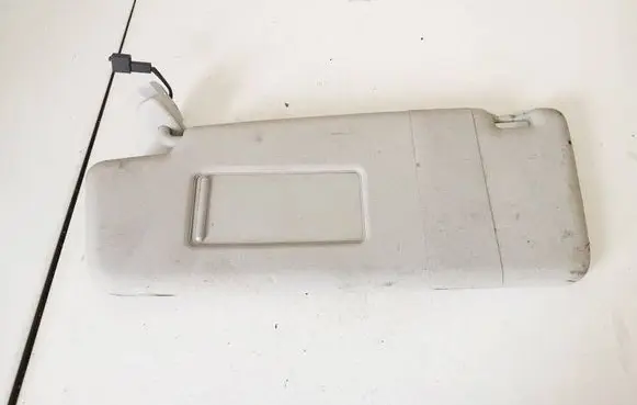 Sun visor