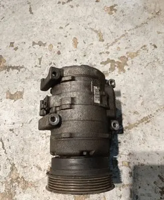 Toyota Previa (XR30, XR40) II Air conditioning (A/C) compressor (pump)