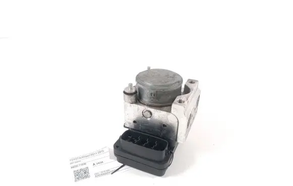 Toyota Hilux (AN10, AN20, AN30) ABS Pump 44050-71030