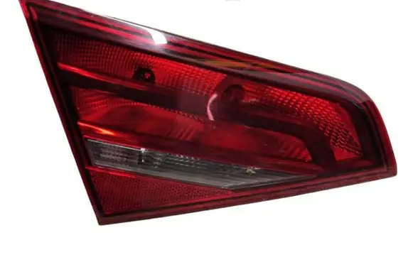 Audi A3 S3 8V Tailgate rear/tail lights 8V4945093