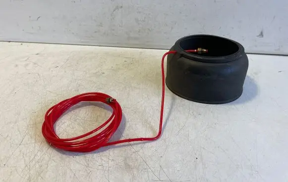 BMW X6 F16 Air suspension pipe/line (rear) 6850557