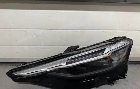 Audi Q5 SQ5 Headlight/headlamp 8MA941039D