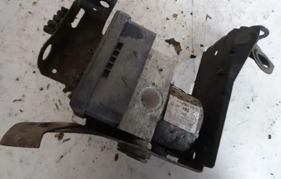 Renault Laguna II ABS Pump 8200007442B